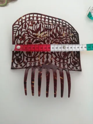 Peineta Grande de Plástico Diseño Floral Marrón