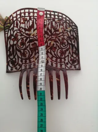 Peineta Grande de Plástico Diseño Floral Marrón