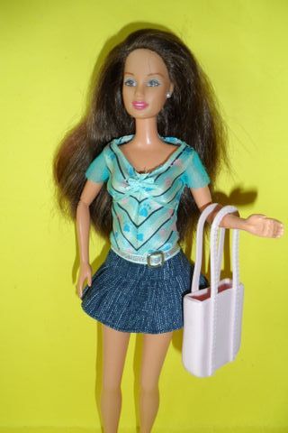 Barbie castana Posh Pets vintage Teresa 2003 htf