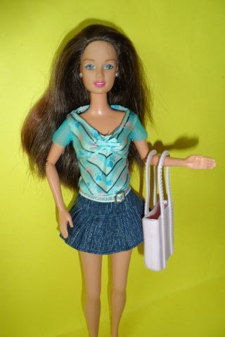 Barbie castana Posh Pets vintage Teresa 2003 htf