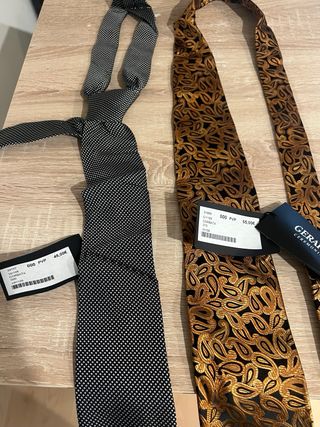 Traje de raya diplomática negro