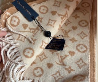 Bufanda Louis Vuitton Cachemir Beige y Marrón