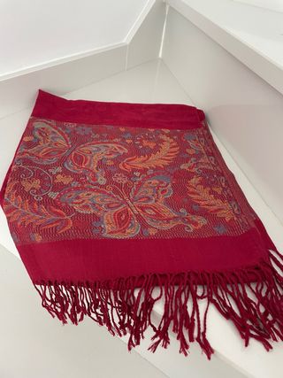 Bufanda pañuelo grande estampado mariposas