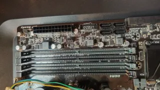 Placa base Gigabyte GA-B150M-D3H