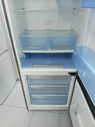 Nevera Balay 1.85m x 70cm más ancho