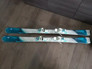 Conjunto Esquís 150cm y Botas Mujer Talla 38