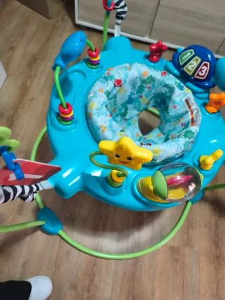 Saltador de actividades infantil Baby Einstein