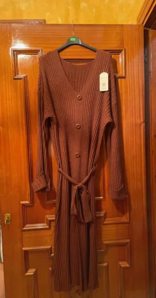 Vestido punto T.U. marrón Nuevo con etiqueta