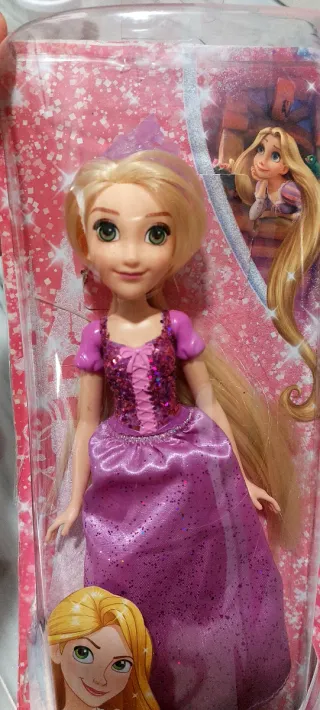 Lote Muñeca Rapunzel y Bolso