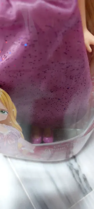 Lote Muñeca Rapunzel y Bolso