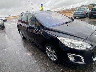 Peugeot 308 2012