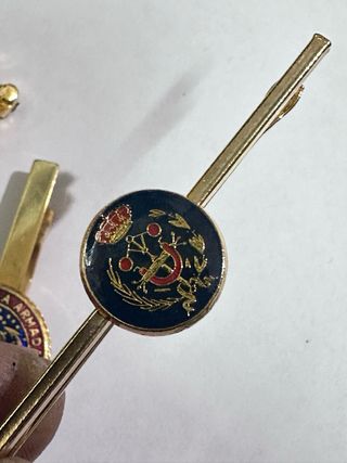 Lote de medallas y gemelos militares