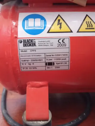 Compresor Black & Decker Rojo