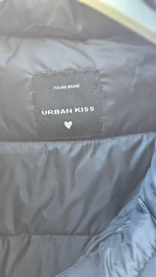 Giubbotto grigio e nero