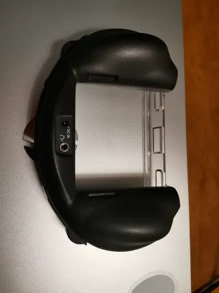 Altavoces PSP Logic3 Sound Grip