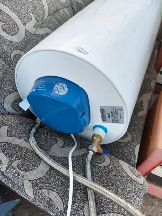 Calentador de agua eléctrico