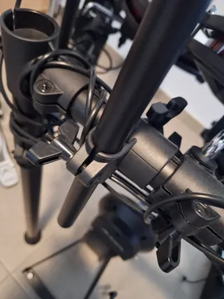 Batería Electrónica Alesis Nitro Max