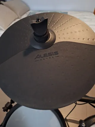 Batería Electrónica Alesis Nitro Max