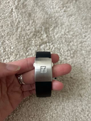 Reloj Tissot T-Race Cronógrafo Negro y Plateado