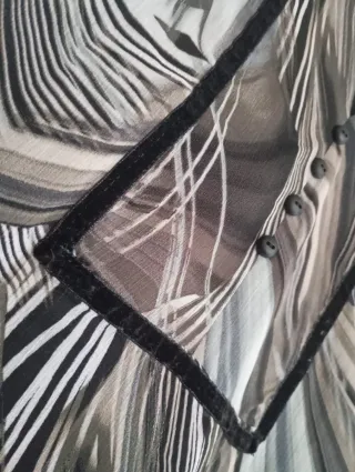 Blusa Pilar Prieto manga larga estampada