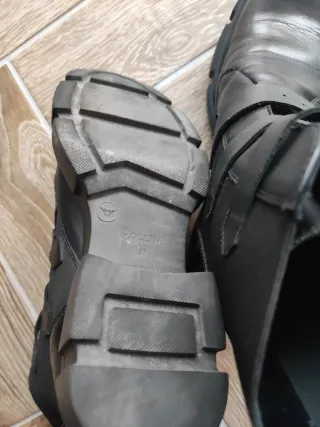 Anfibi Pollini donna neri con fibbie