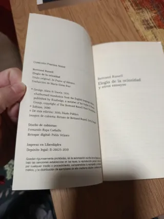 La Historia de mi..., Elogio Ociosidad, La Colmena