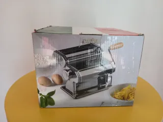 Macchina per fare pasta fresca