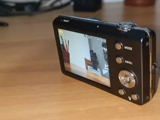 Samsung Fotocamera Digitale 14.2 Megapixel st65