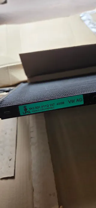 Condensador A/A original Volkswagen nuevo a estren