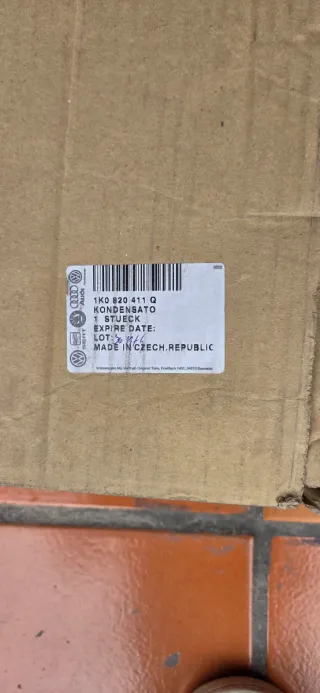 Condensador A/A original Volkswagen nuevo a estren