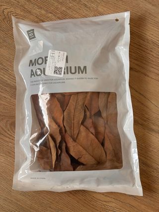 Hojas de almendro de la India para acuario