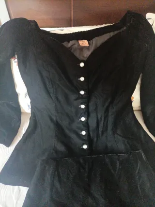 Conjunto de terciopelo elegante, botones cristal