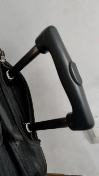 Maleta de viaje Faraway negra