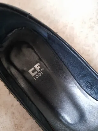 Zapatos de piel negros mujer