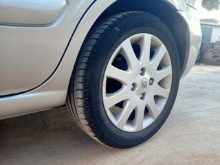 3 Neumáticos Michelin 195 55R16
