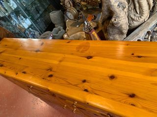 Taquillón buffet pino estilo provenzal