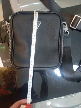 Bolso bandolera Guess negro