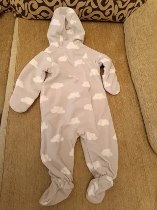 Saco/Buzo/Pijama Infantil Nubes