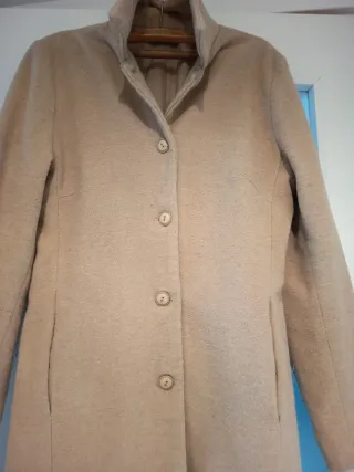 Chaqueta beige de vestir