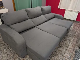 Sofá Chaise Longue Gris con Arcón