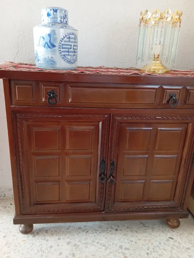 Taquillón de entrada rústico madera