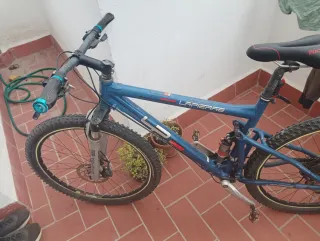 Vendo bici lapierre, frenos ruedas cambiados nuevo