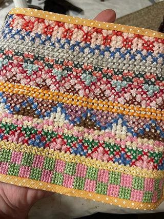 Letto bambole punto croce