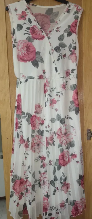 Vestido plisado flores rosa y blanco