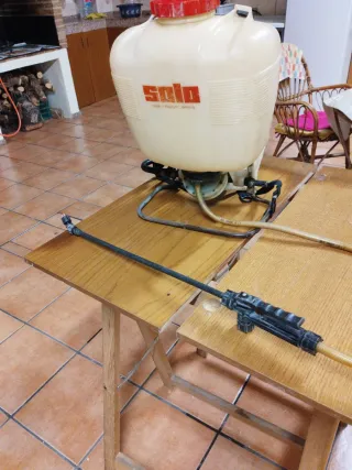 Mochila pulverizadora SOLO