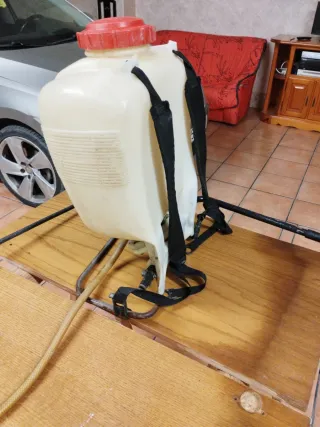 Mochila pulverizadora SOLO