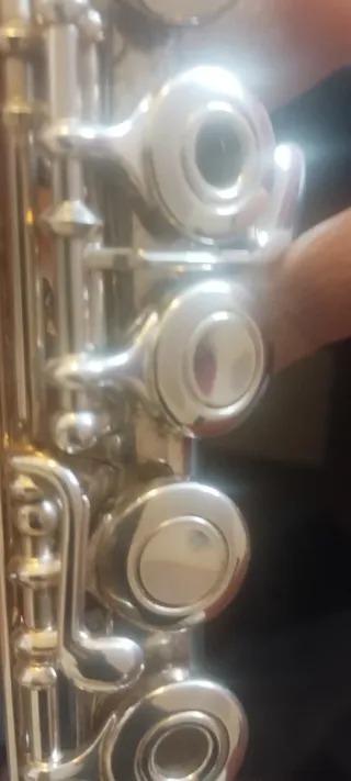 Flauta Travesera Yamaha 261 con estuche y trapo