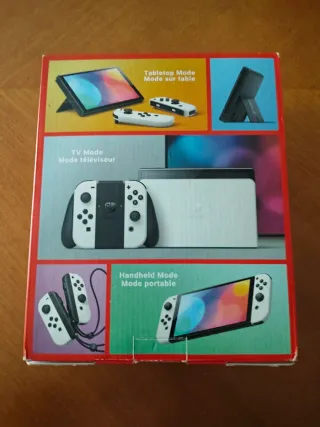 Nintendo Switch OLED Bianca e Nera