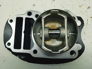 JGO. CILINDRO+PISTON TRAS. KAWASAKI VN 900 CUSTOM