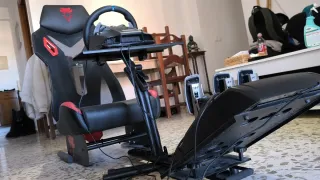 Volante y Asiento Gaming PS4 seminuevo